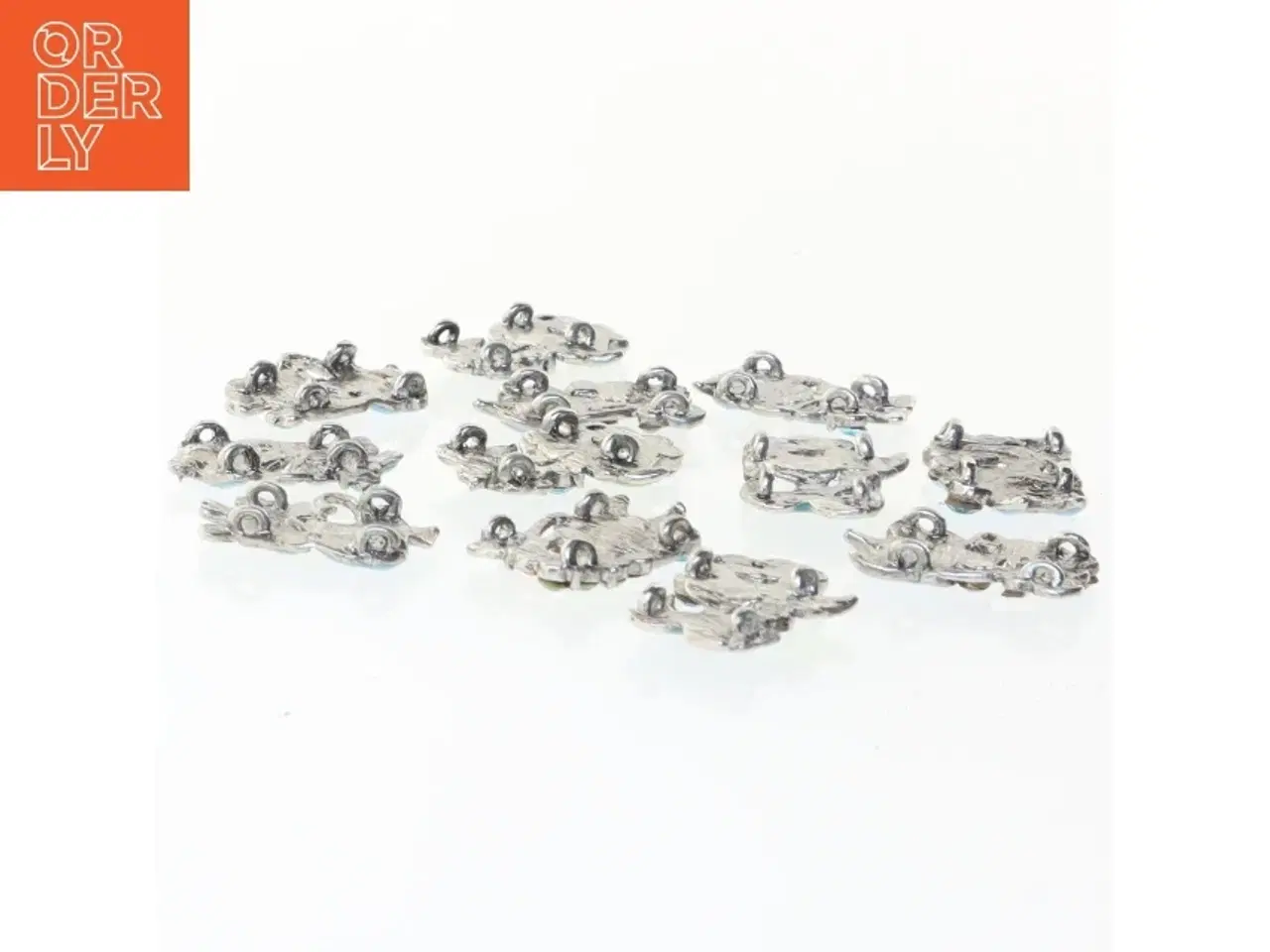 Billede 3 - Samling af emaljerede charms (str. 2,5x1,6 cm)