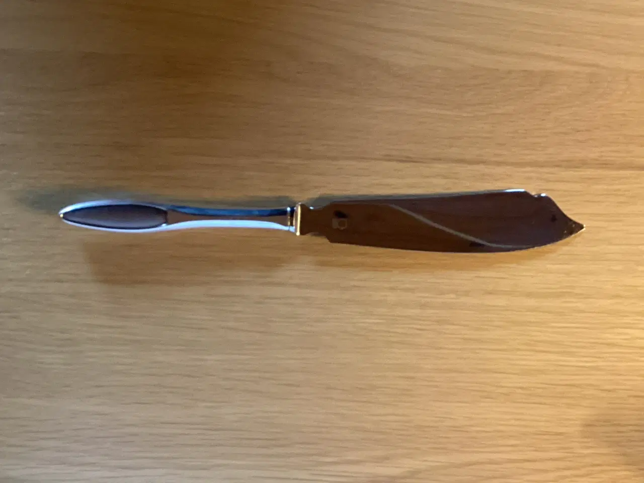 Billede 3 - Kongelys lagkagekniv sølvplet