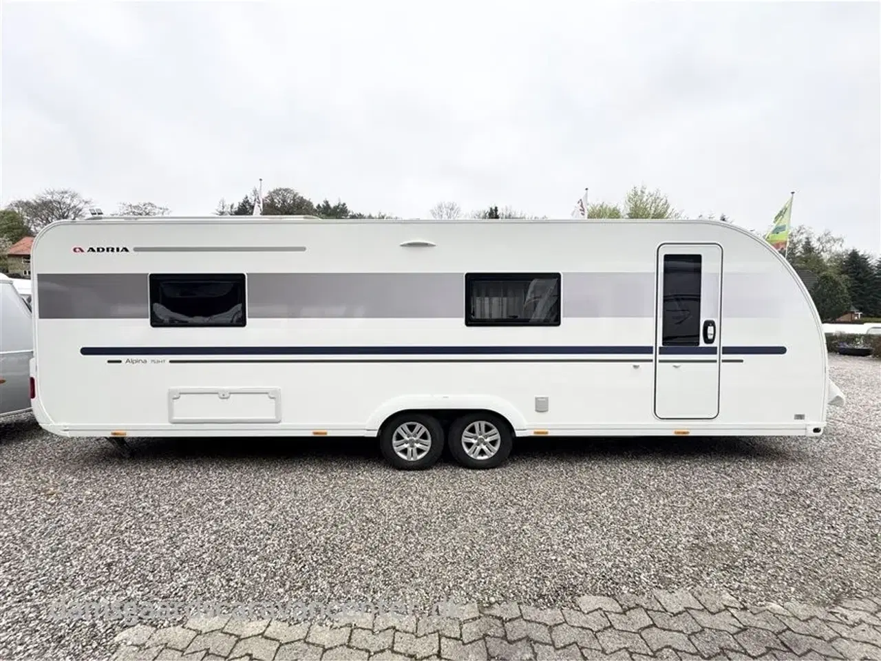 Billede 1 - 2018 - Adria Alpina 753 HT   Enkeltsenge-Alde-Gulvvarme-Endebad