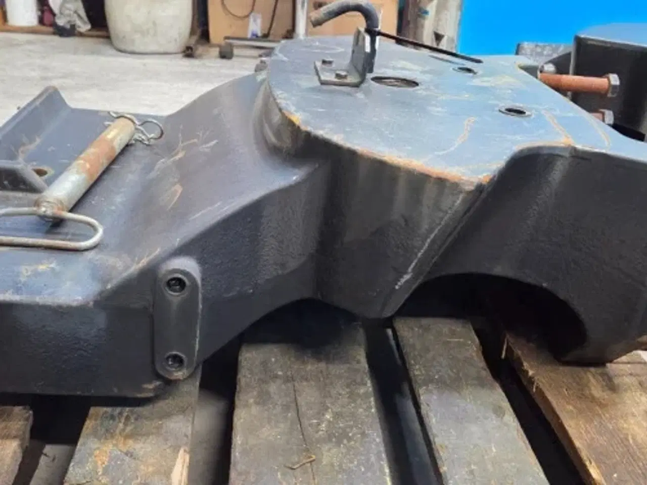 Billede 6 - Case Puma 185 Vægtholder 84232750 (5 Stk)