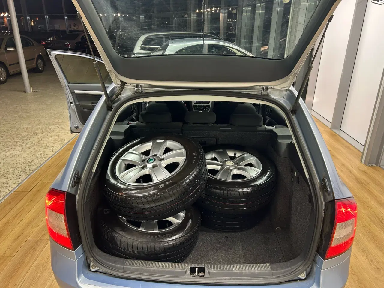 Billede 14 - Skoda Octavia Combi 1,6 Commonrail DPF Elegance 105HK Stc