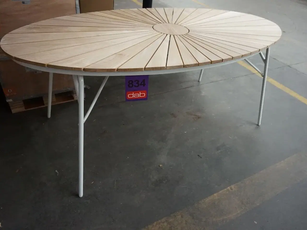 Billede 4 - Kerteminde teak havebord 180x90cm, hvidt stel