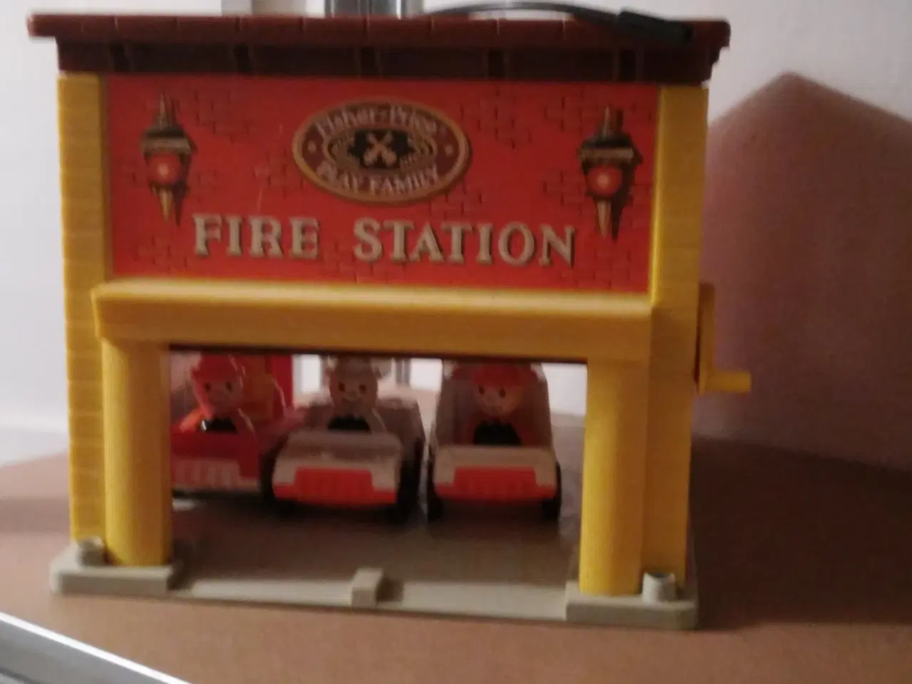 Billede 2 - Fisher Price brandstation