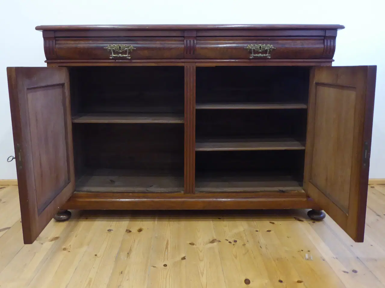 Billede 3 - BUFFET / SKÆNK CA. 1920 - 30