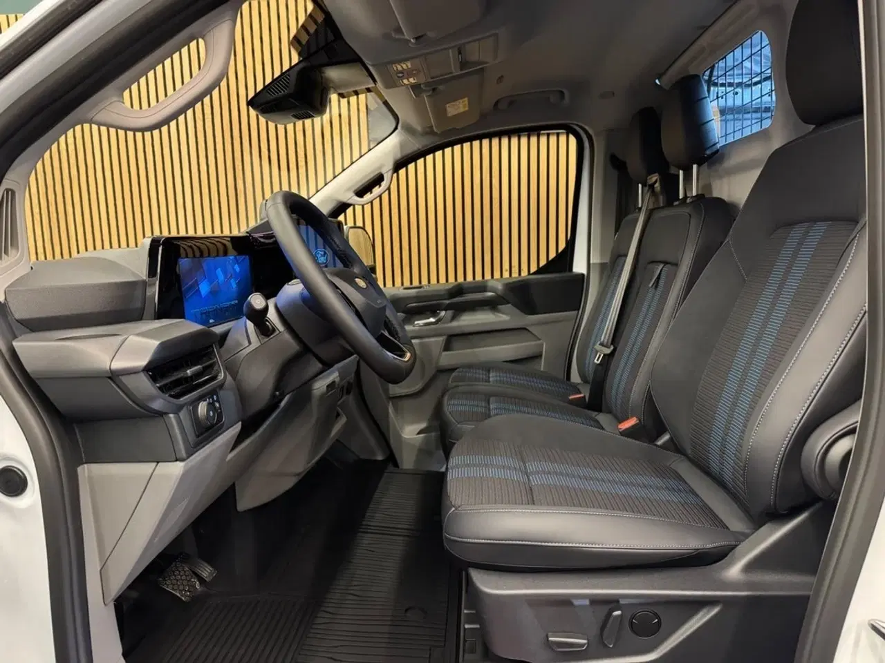 Billede 4 - Ford Transit Custom 320 L2 2,0 EcoBlue Sport aut. AWD