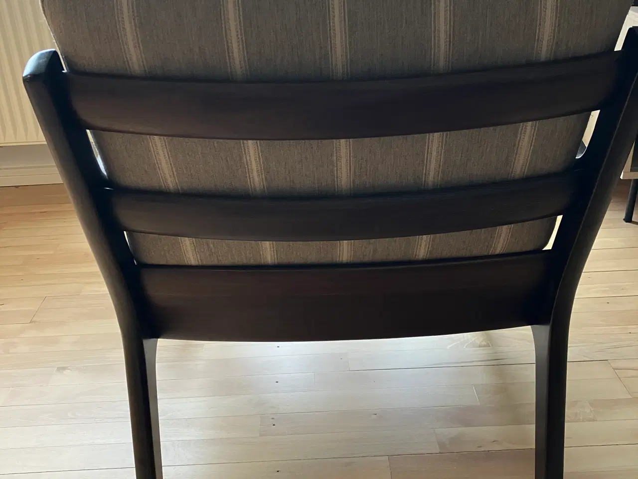 Billede 5 - Lænestol Ole Wanscher i mahoni og uldbetrak ny POL