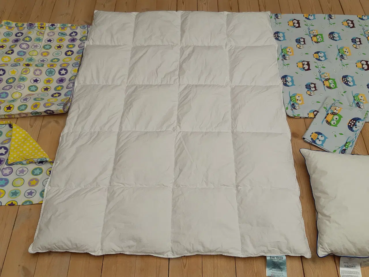 Billede 1 - JUNIOR moskusdun - puder og sengetøj