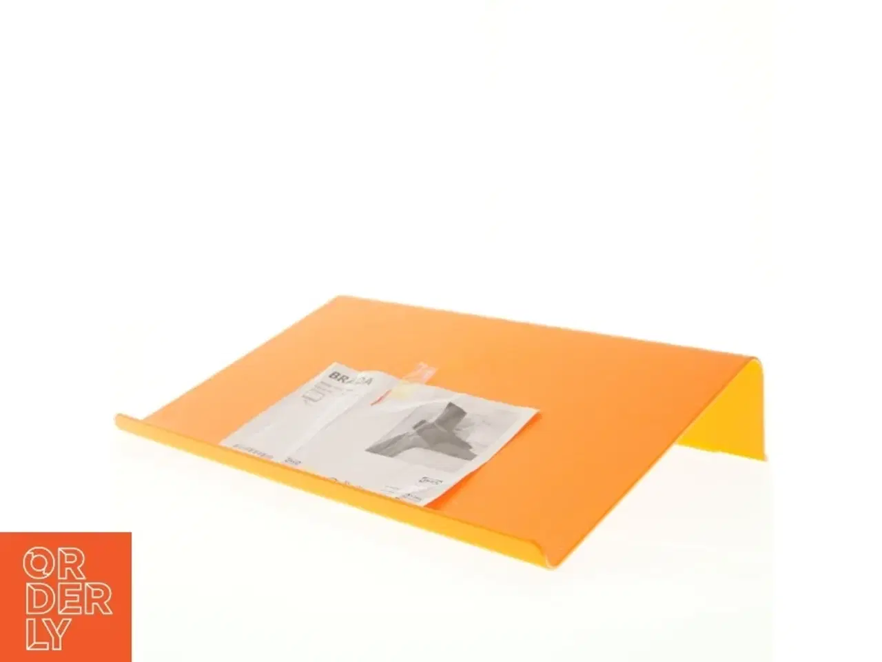 Billede 3 - Orange skriveunderlag/Laptopholder fra IKEA (str. 42 x 31 cm)