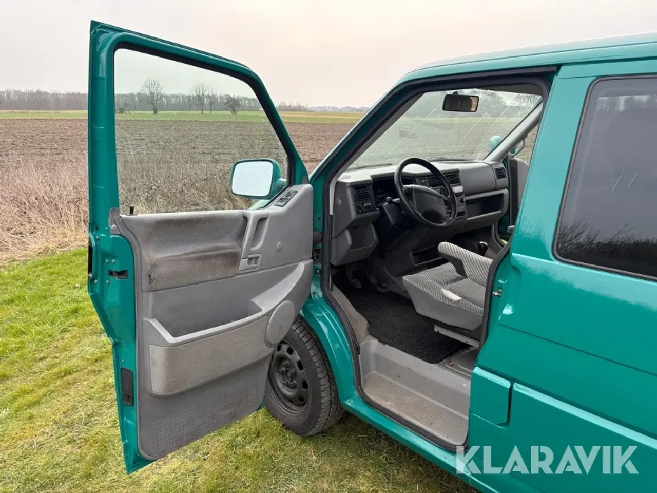 Billede 10 - Personbil Volkswagen Caravelle 2,5 TDI T4 10-personers