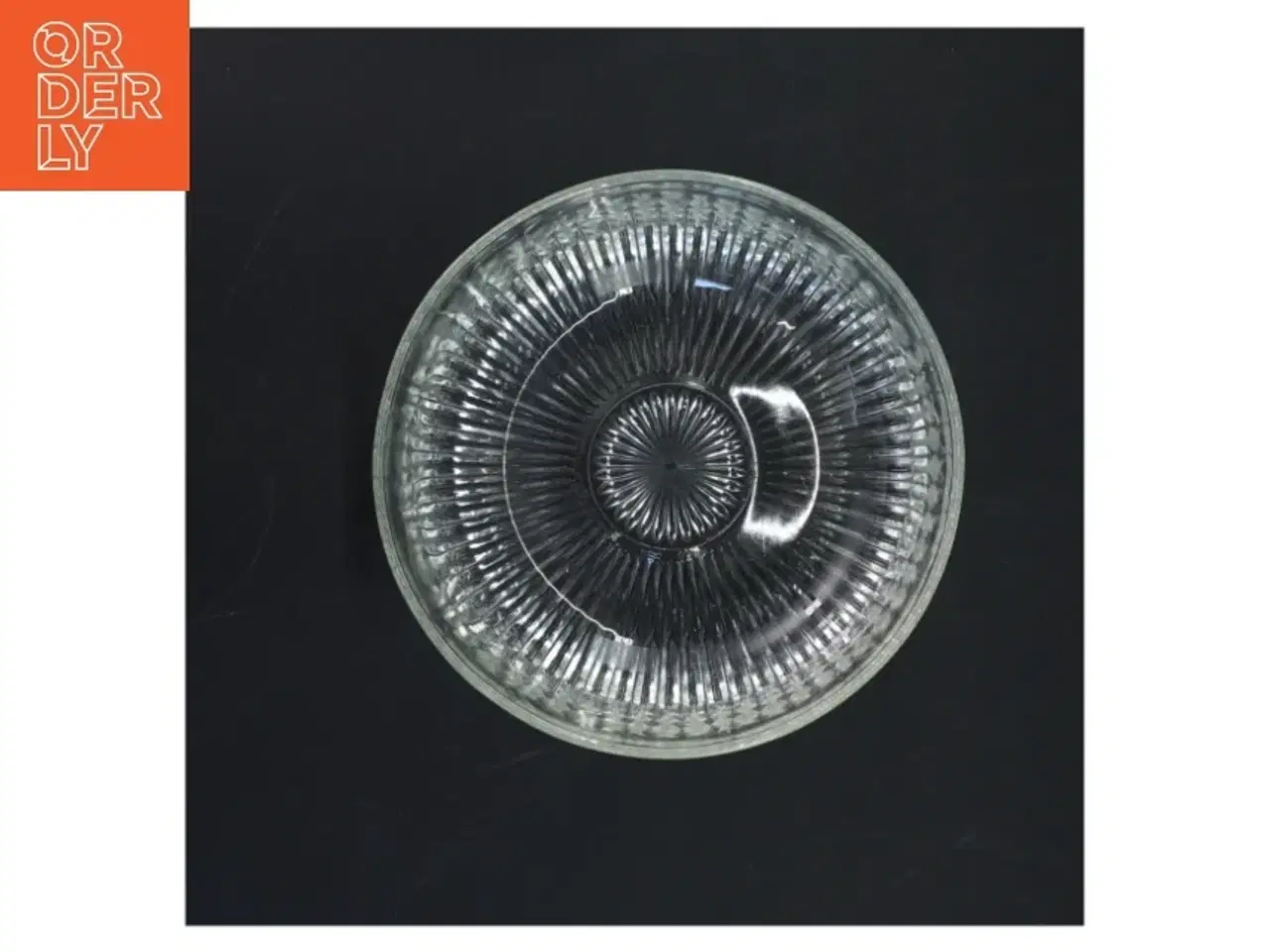 Billede 3 - Glas skål med mønster (str. Ø 17 cm)