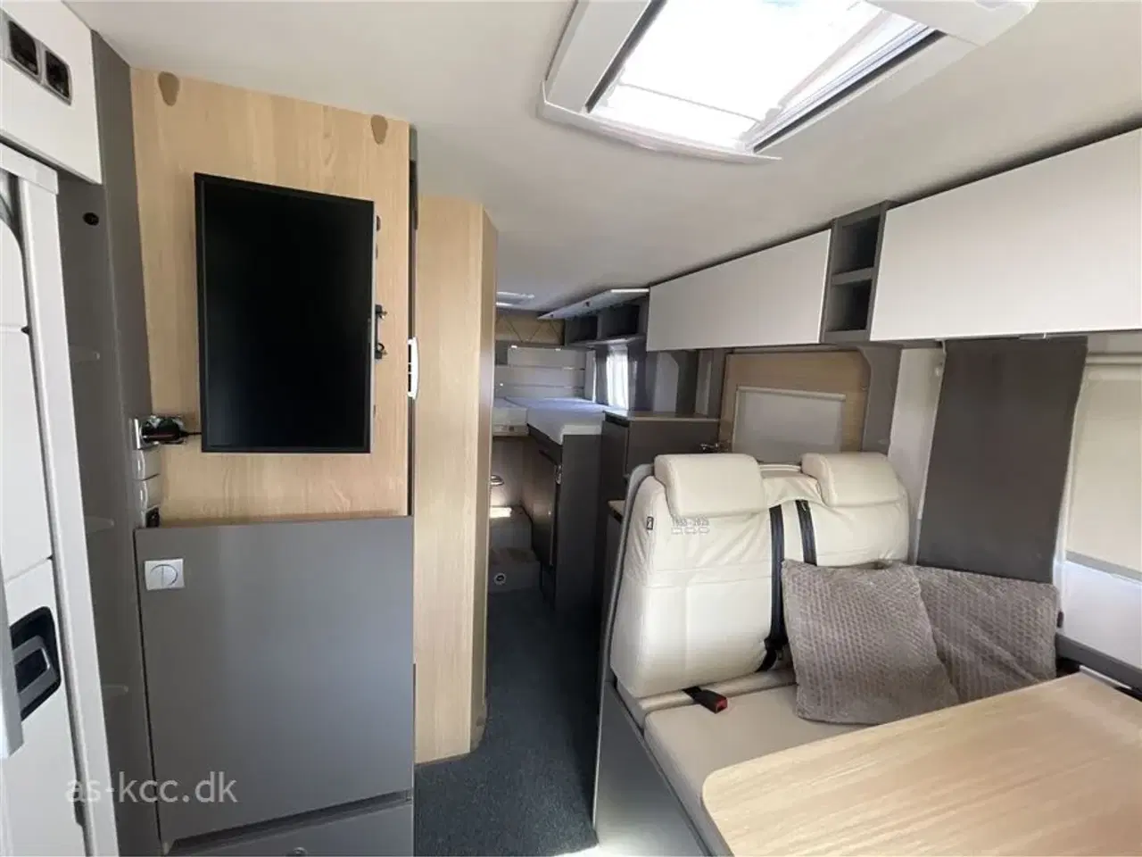 Billede 4 - 2025 - LMC Tourer T660 G   Ny LMC  T660 G Tourer 70 års jubilæums model  Automat gear og fartpilot.SÆLGES FOR KUNDE