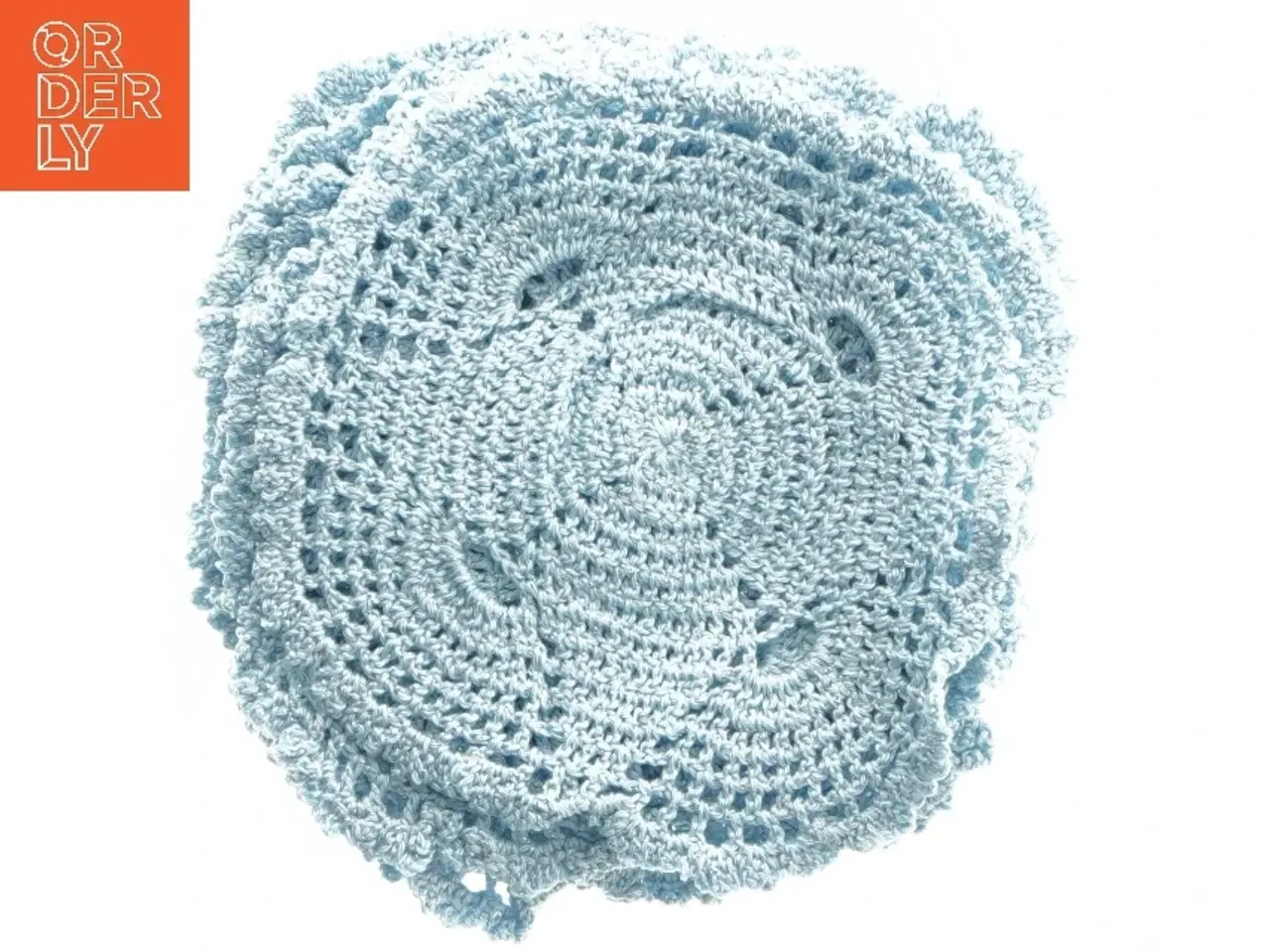 Billede 1 - Hæklet bordskånere sæt (str. 14x14 cm)