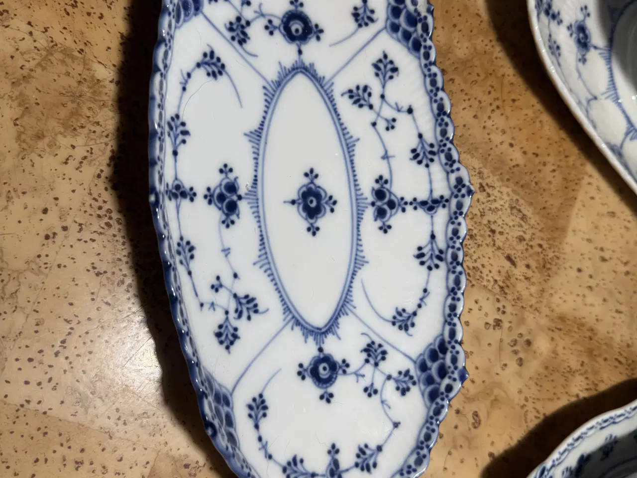 Billede 13 - Mussemalet porcelæn sælges