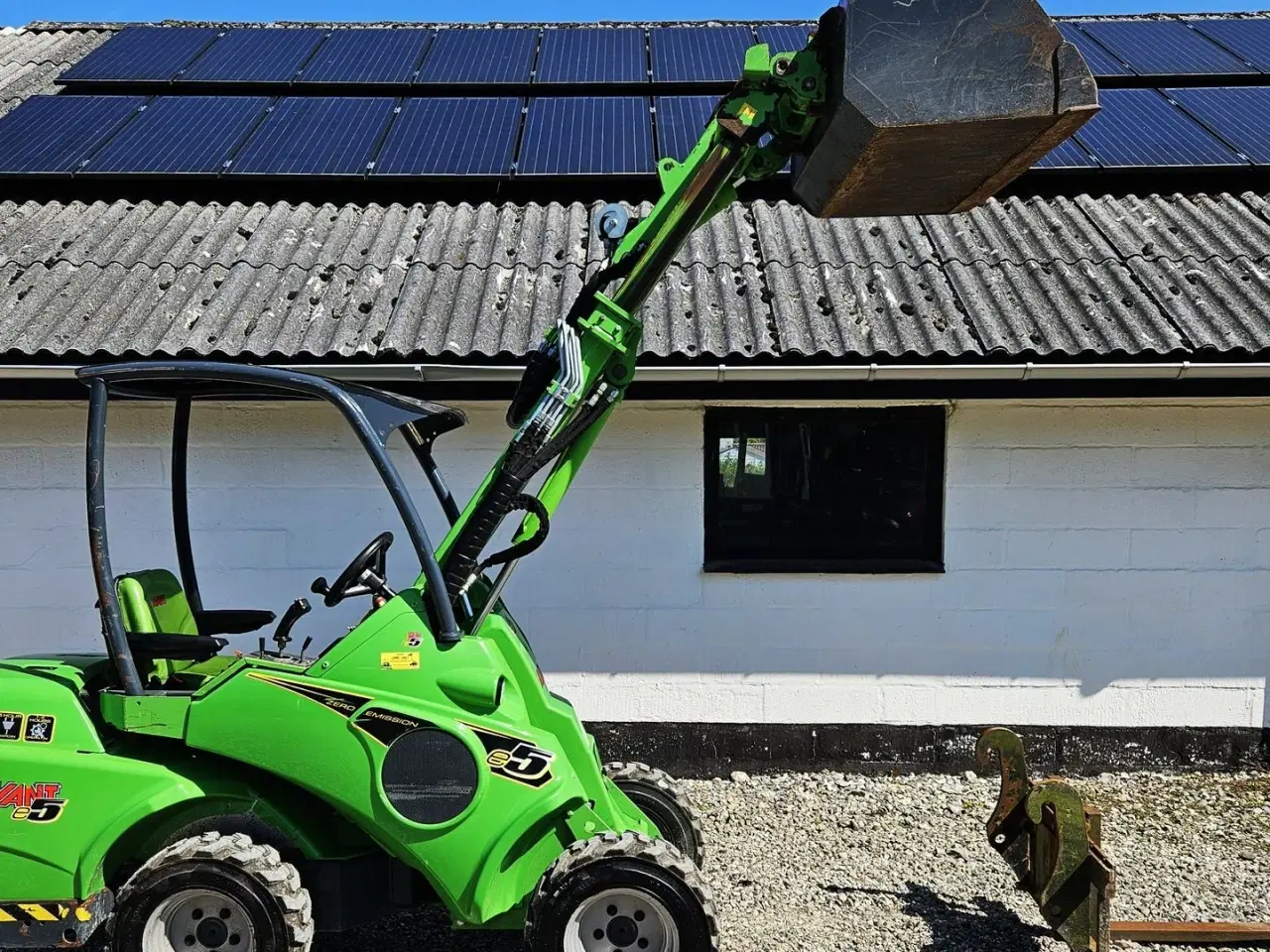 Billede 2 - Avant E5 / 100% EL / 1100 timer / teleskoparm mv.