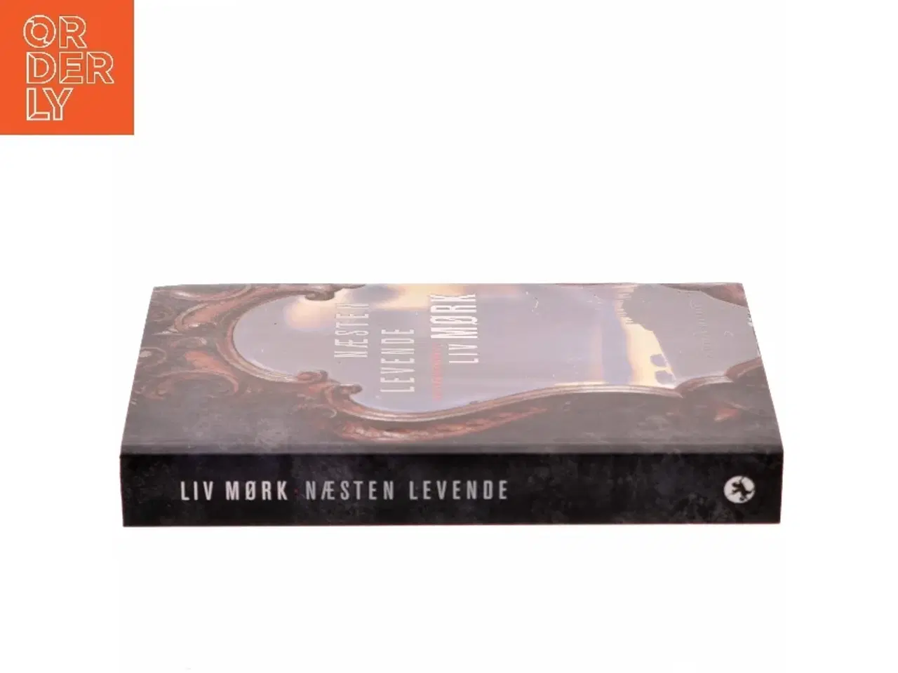 Billede 2 - Næsten levende : en slægtskrimi af Liv Mørk (Bog)