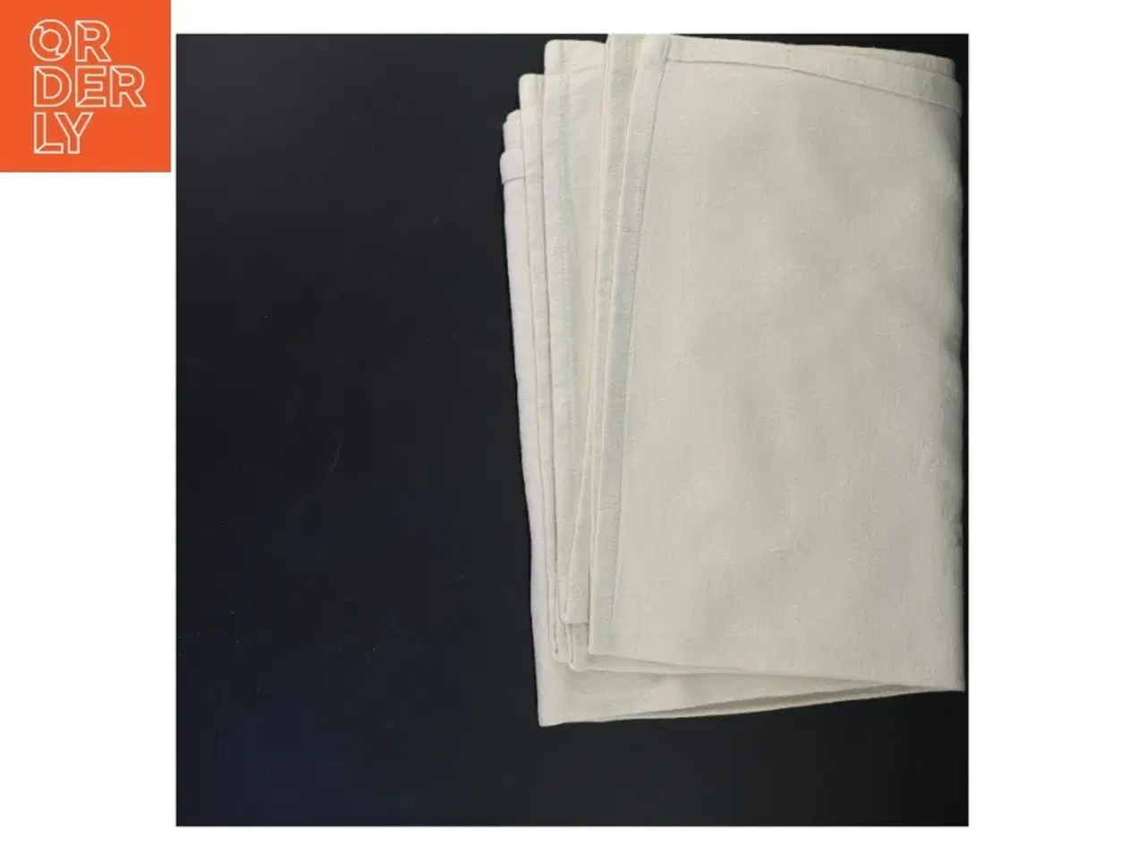 Billede 2 - Beige dug (str. 125x150 cm)