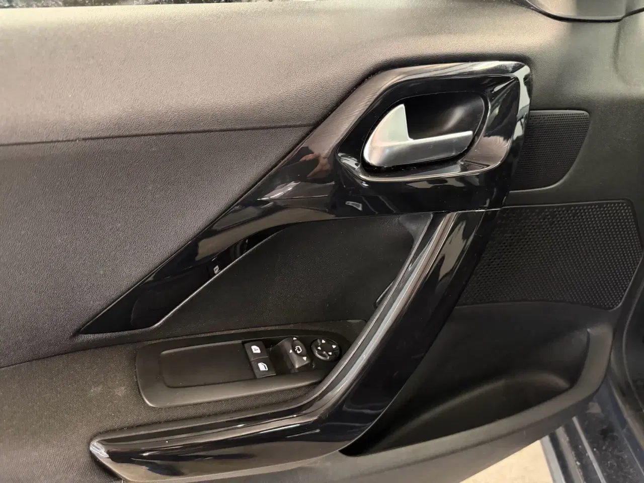 Billede 7 - Peugeot 208 1,5 BlueHDi Signature+ 100HK 5d