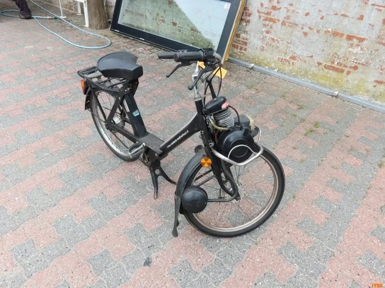 Billede 1 - KNALLERT, Velo S