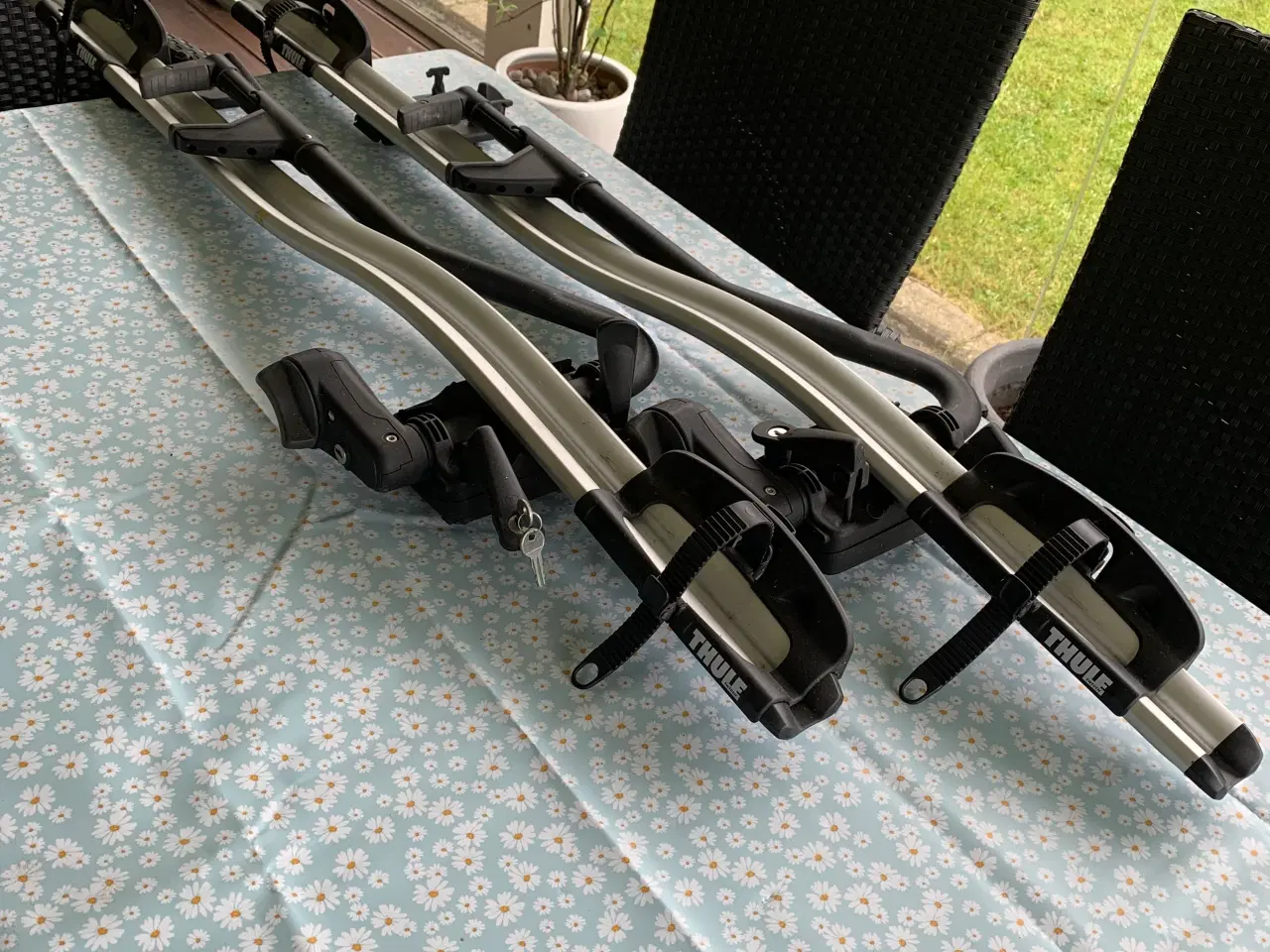 Billede 1 - Thule cykelholder til tag