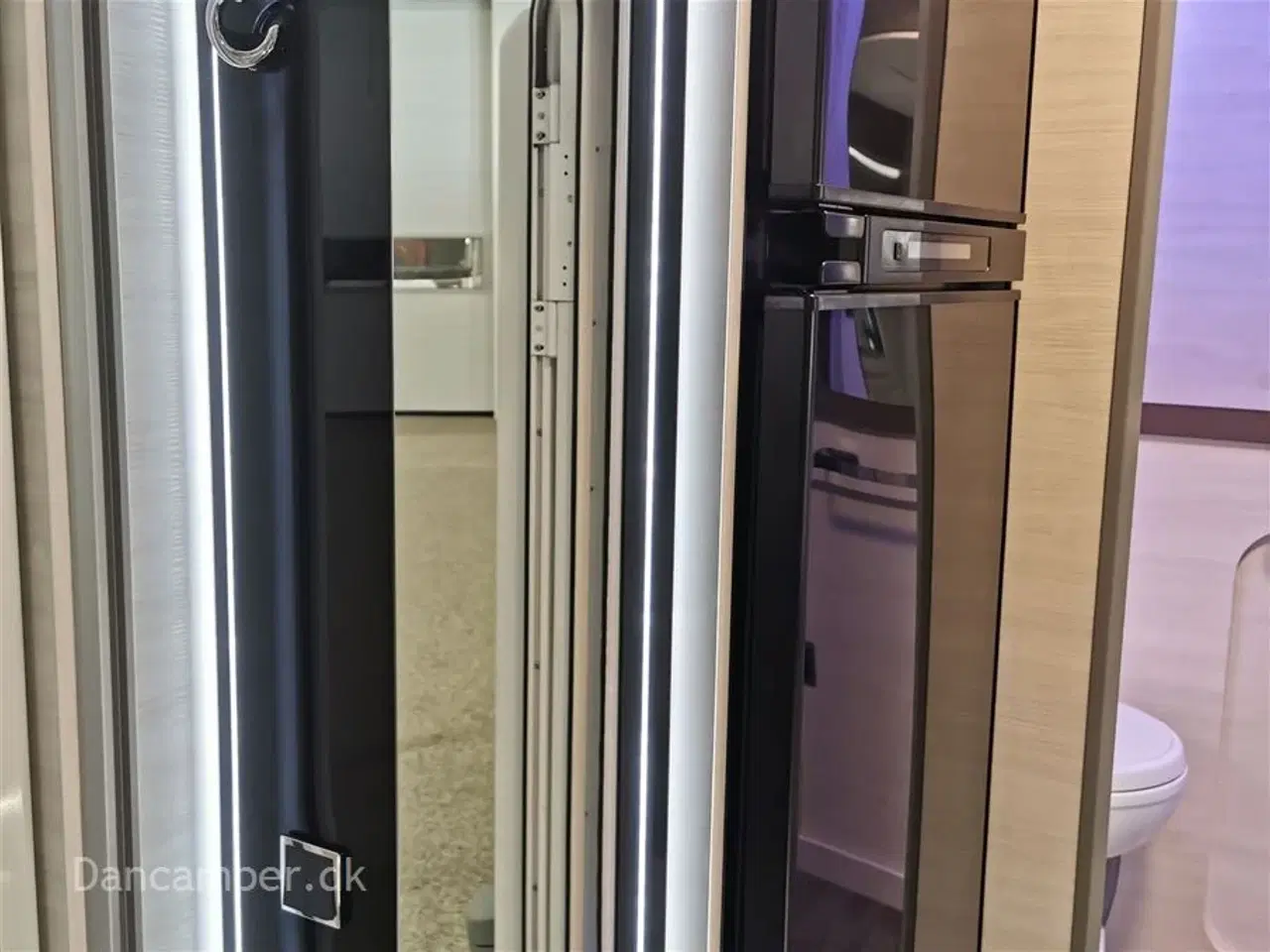 Billede 36 - 2019 - Chausson Welcome Premium 630   UNDER KLARGØRING! 2019 Model! 170 hk Ford med el.sænkbare enkeltsenge, Tertek antenne og masser af yderligere udstyr.