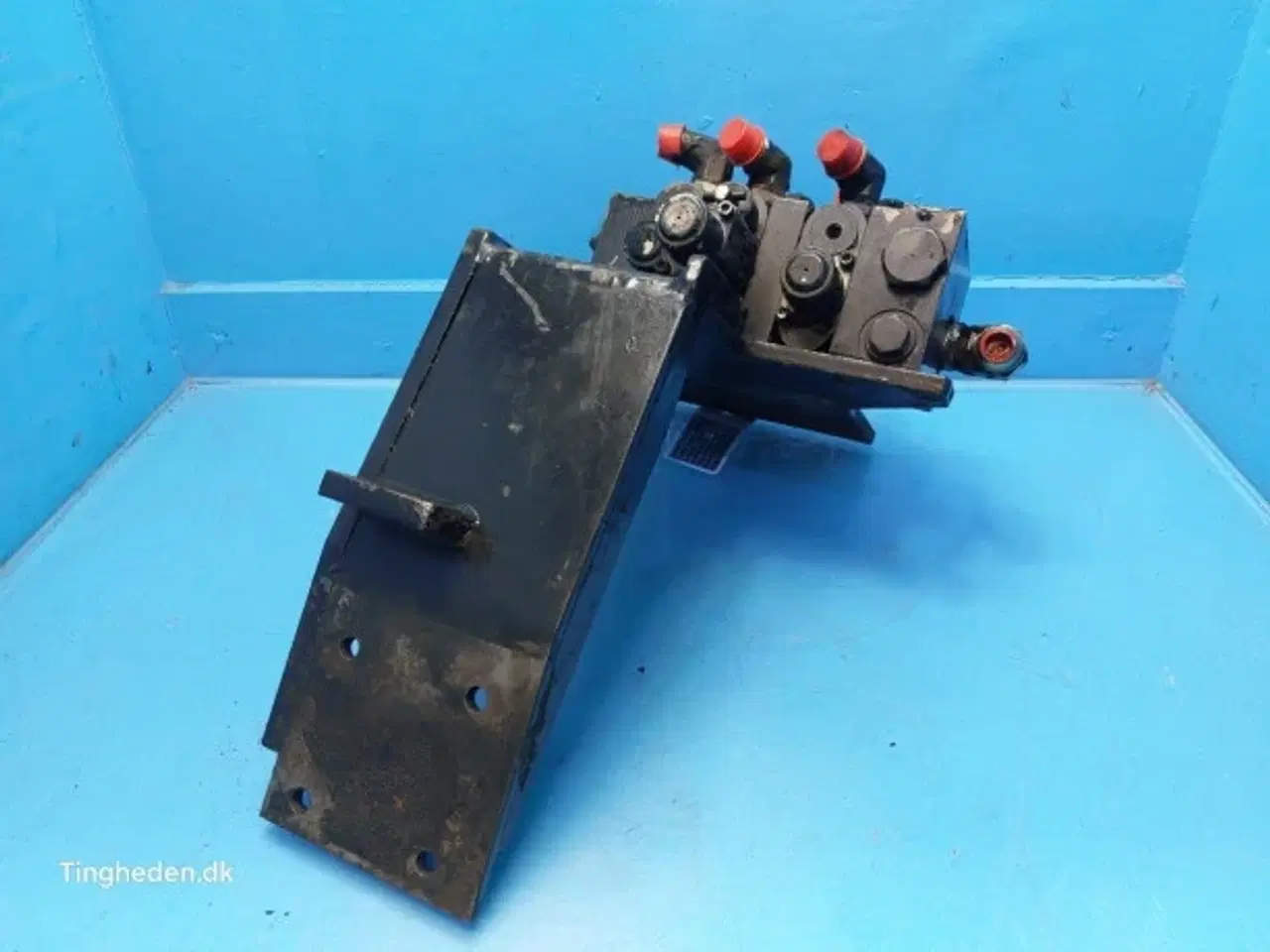 Billede 11 - Valmet 8050 Hydraulikventil 32536400