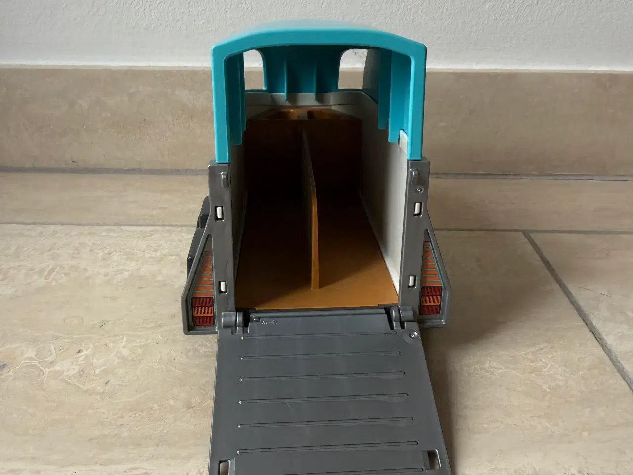 Billede 7 - Playmobil 70511 bil, ponytrailer, hest, 2 figurer