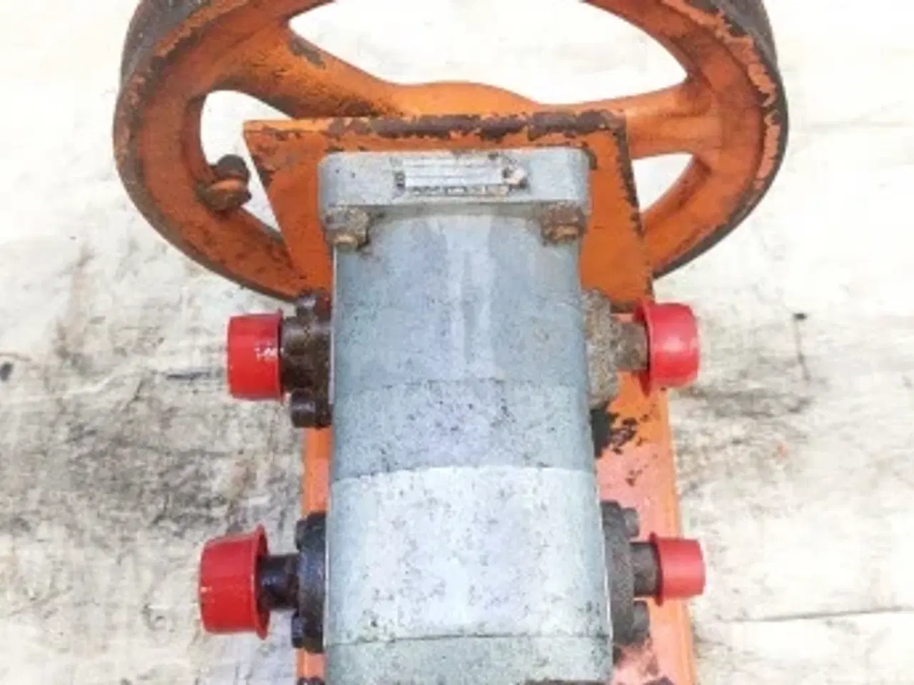 Billede 2 - Dronningborg D1200 Oliepump 28711177