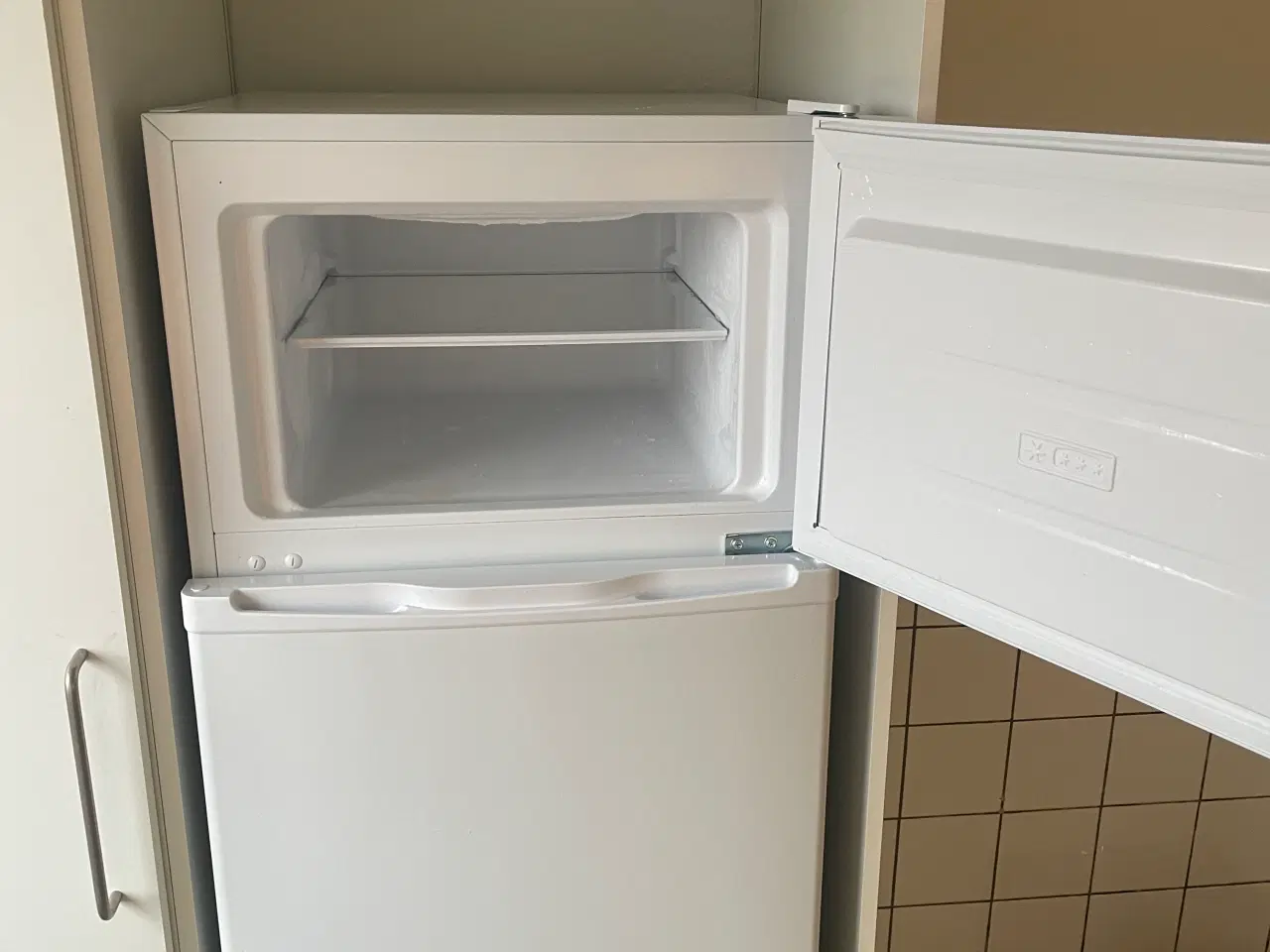 Billede 3 - Køle/frysskab "Kvittering/garanti"