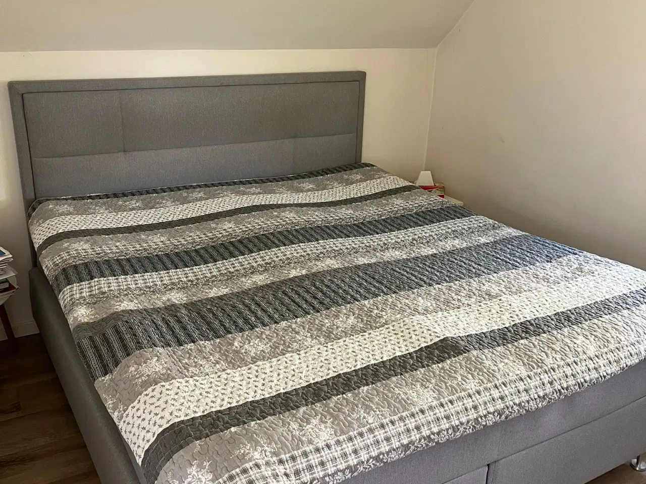 Billede 1 - kingsize-seng 180x200cm