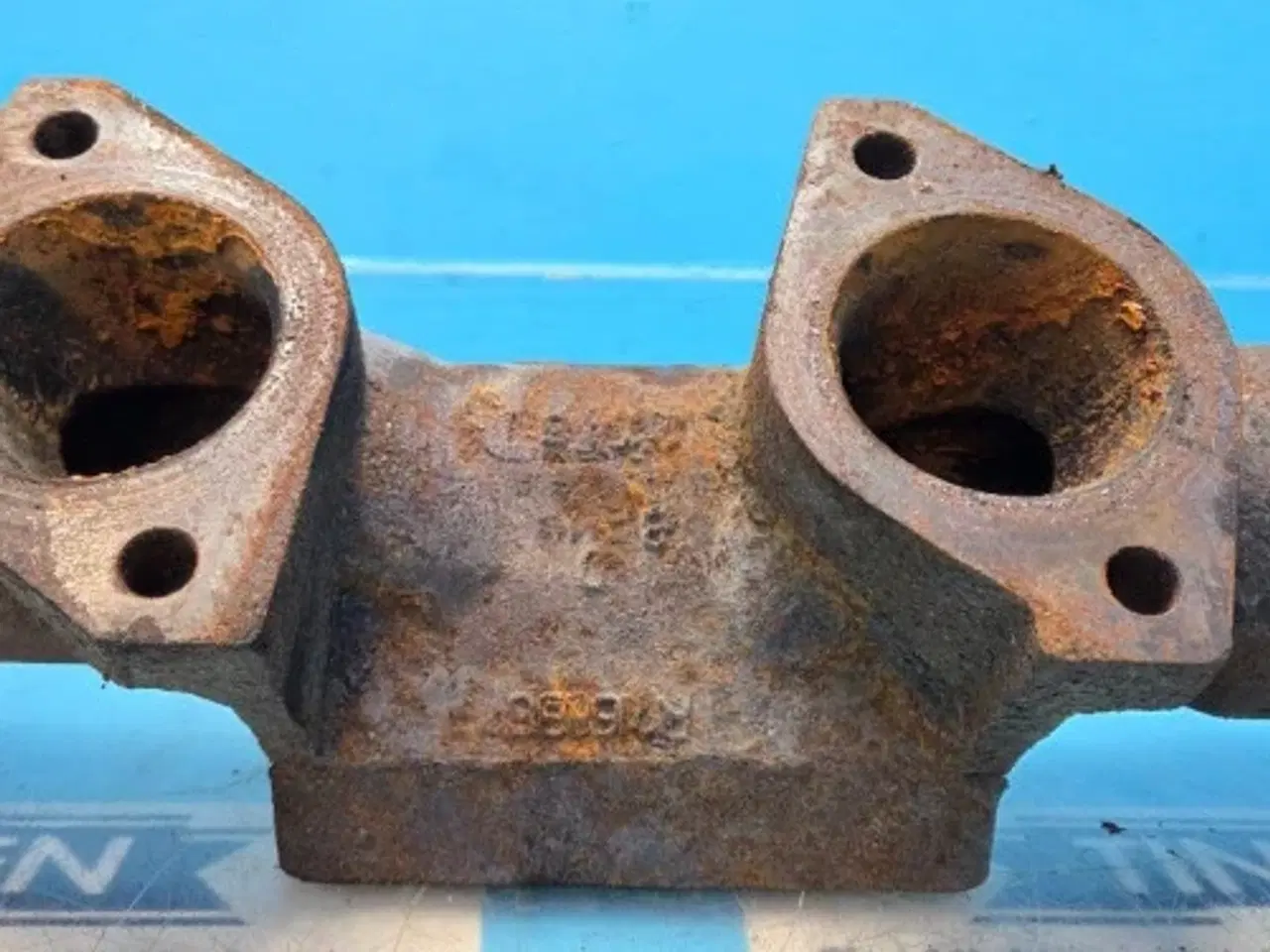 Billede 7 - John Deere 6125HZ001 Udstødningsmanifold R116838