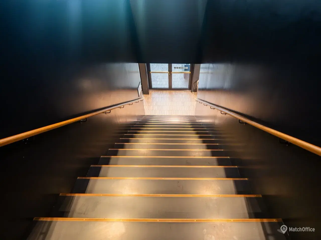Billede 9 - Arkitekttegnede kontorlokaler med direkte adgang til Metroen