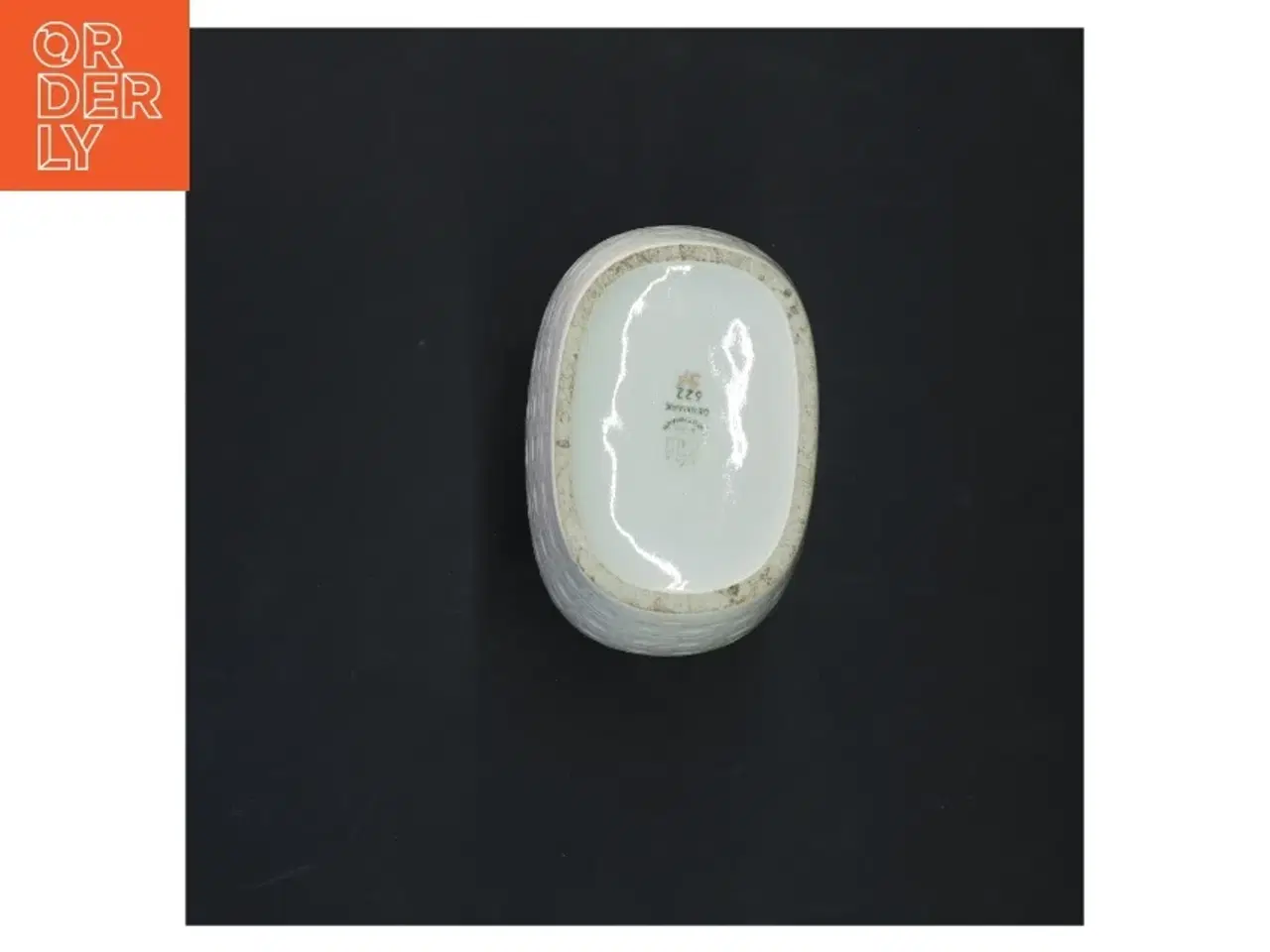 Billede 2 - Hvid keramisk vase fra B&G (str. 15x9 cm)