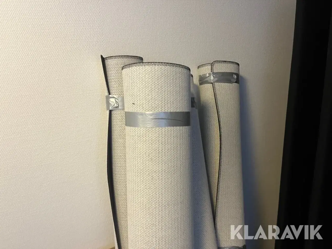 Billede 2 - Gulvtæpper 4 stk