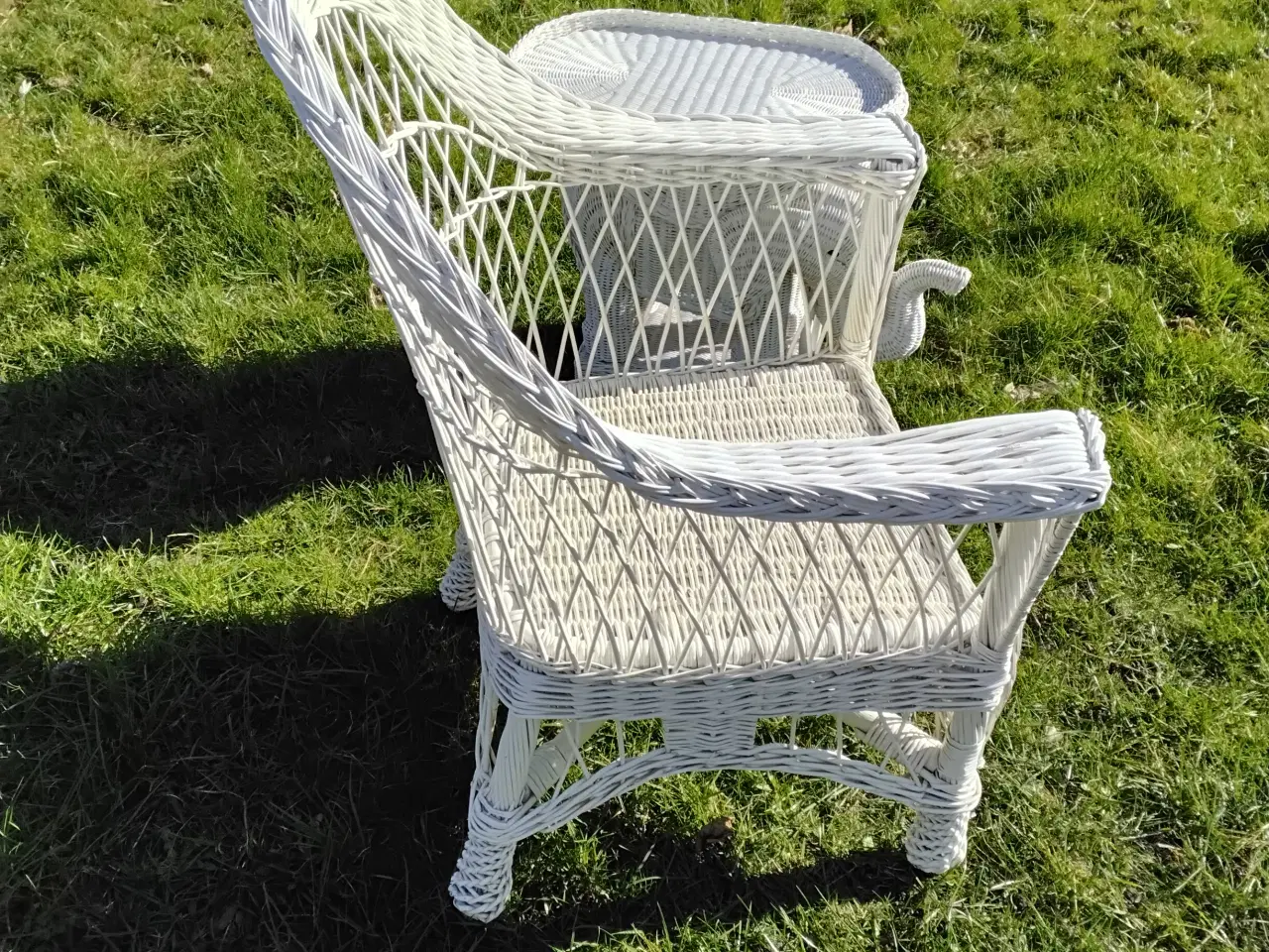 Billede 2 - Hvid vintage kurvestol i super god stand
