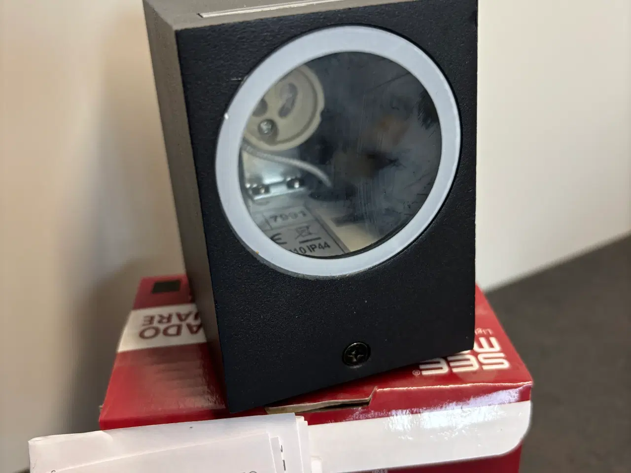 Billede 2 - Udendørs lampe