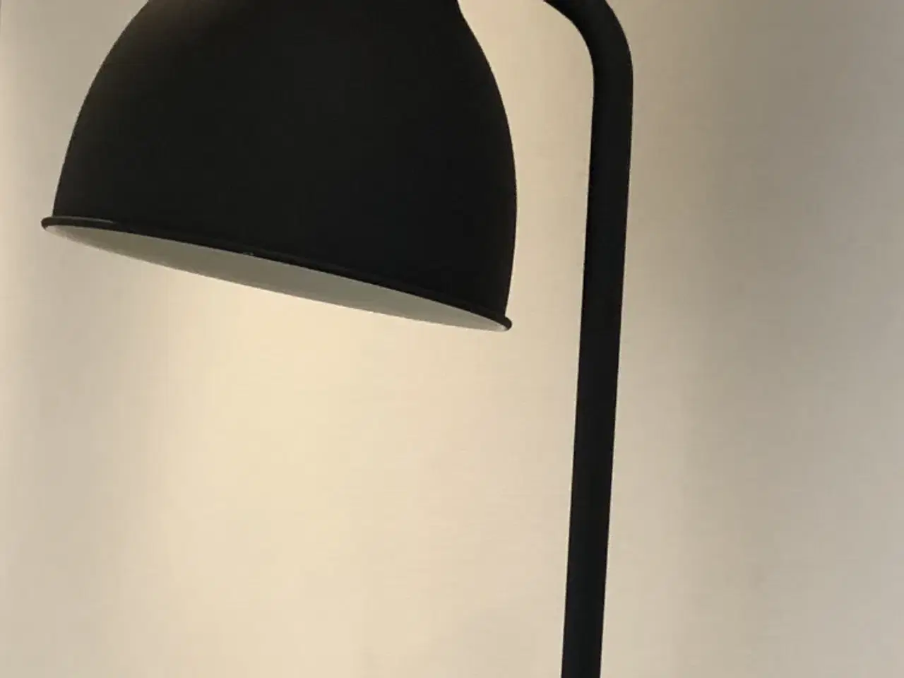 Billede 3 - Hektor gulv lampe 180 cm høj 