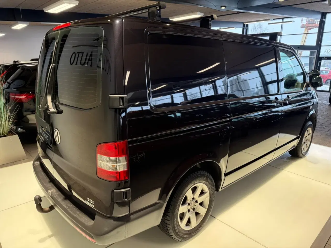 Billede 3 - VW Transporter 2,0 TDi 84 Kassevogn kort