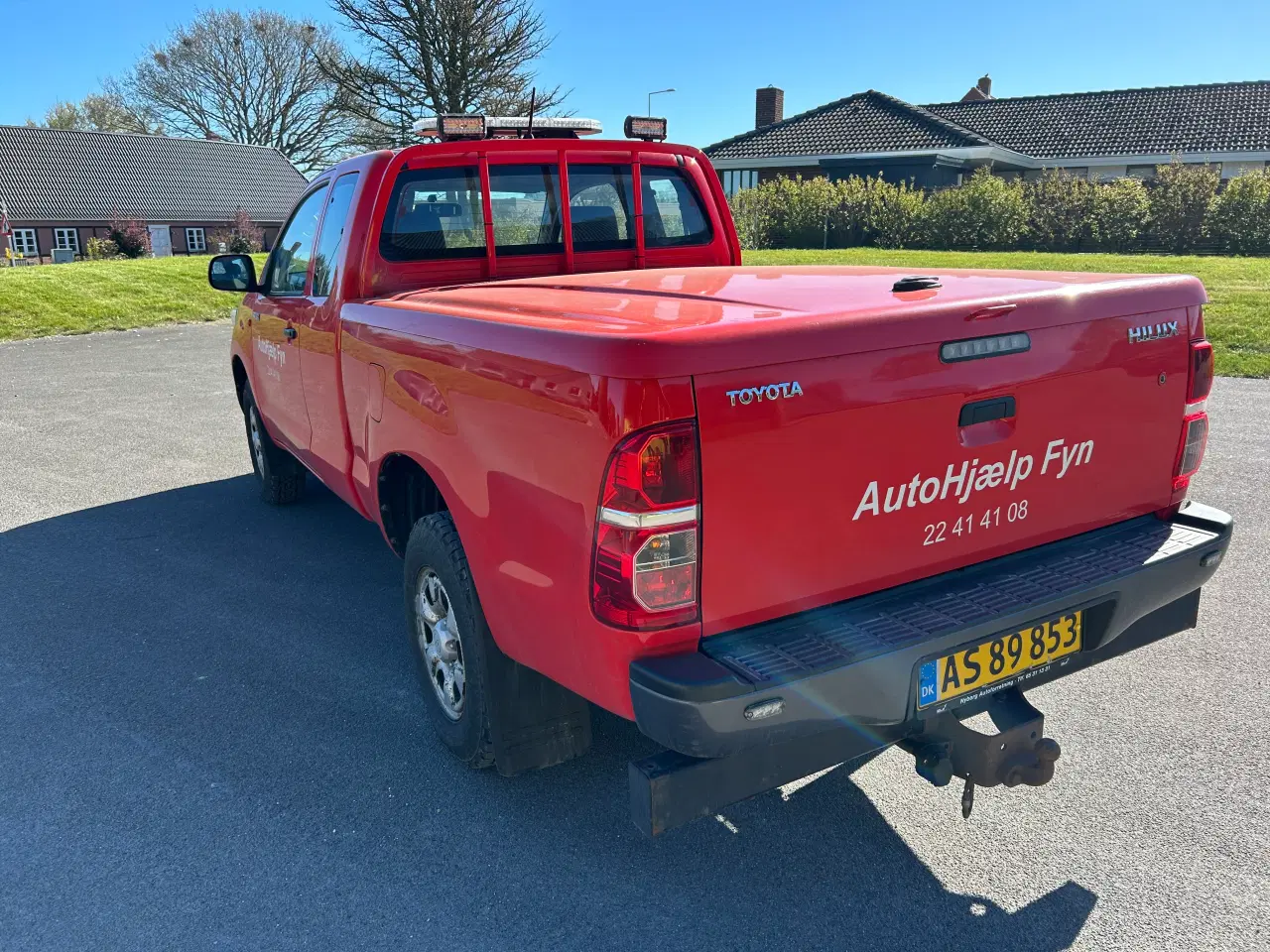 Billede 1 - Toyota Hilux 4x4 med bagsæde, kun kørt 150000km