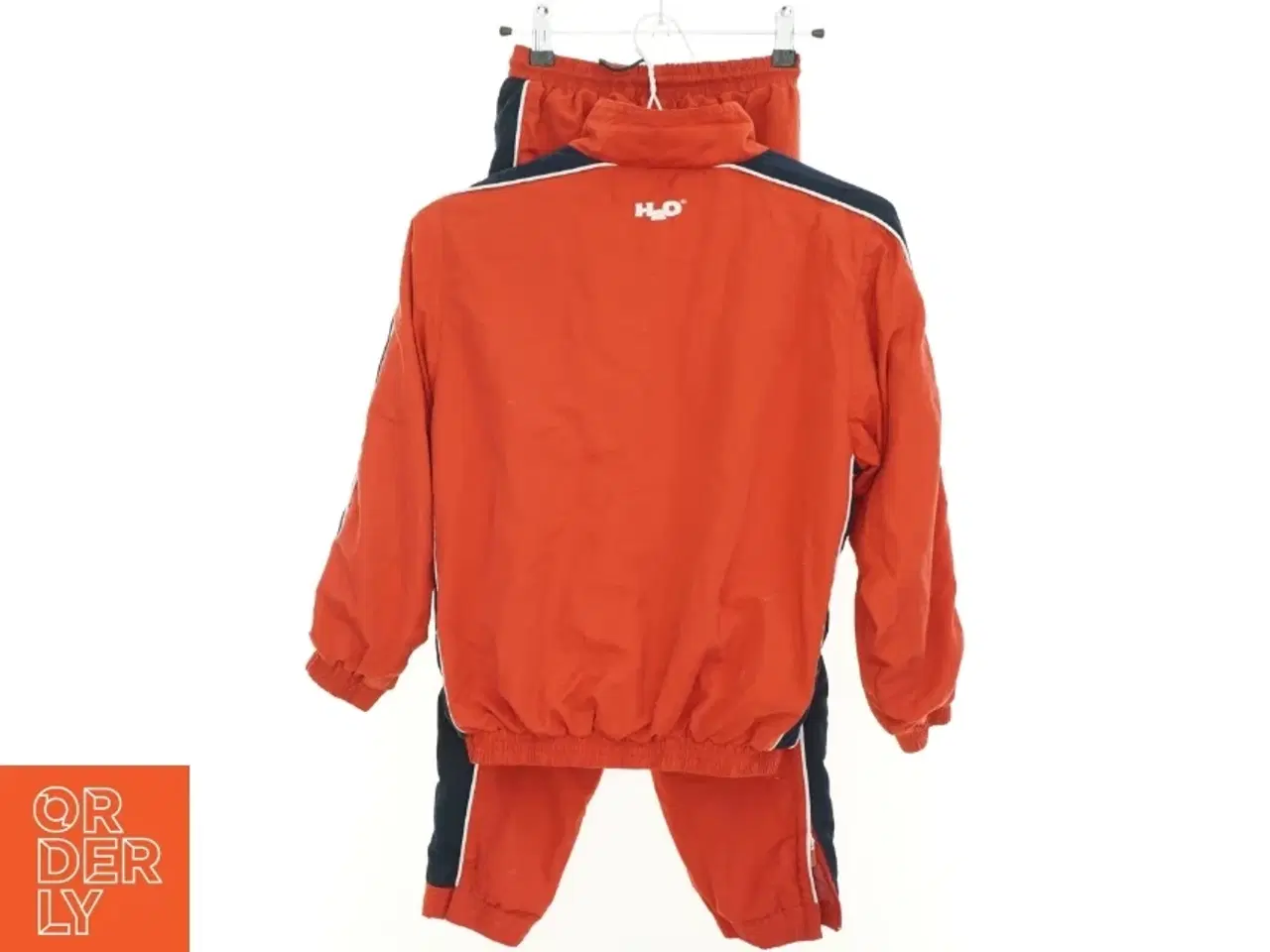 Billede 2 - træningsSæt fra H2O (str. 140 cm)