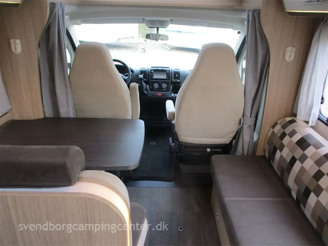 Billede 15 - 2020 - SunLight T 67   Meget velholdt