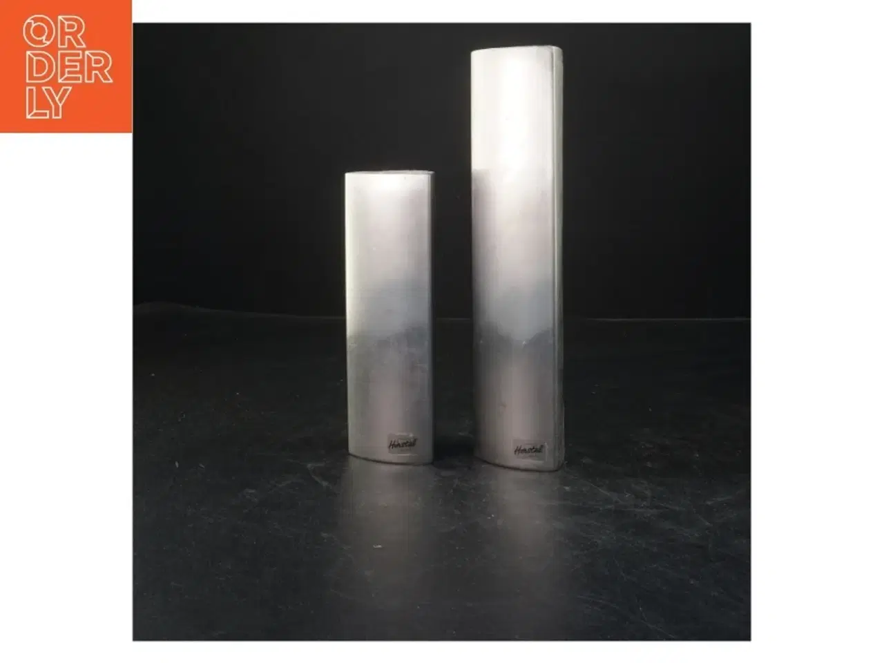 Billede 1 - To Herstal lysestager fra Herstal (str. 25x5,5&17,5x5,5 cm)