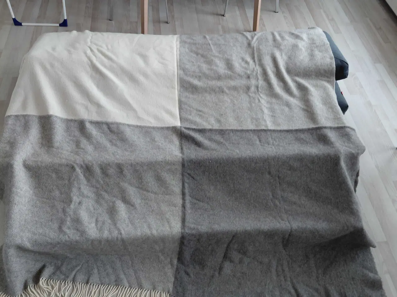 Billede 2 - Uld sengetæppe 224x204