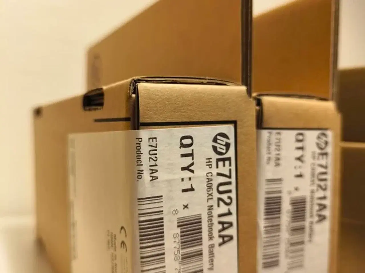 Billede 2 - 2 stk. HP CA06XL batterier til bærbar PC (ubrugt)