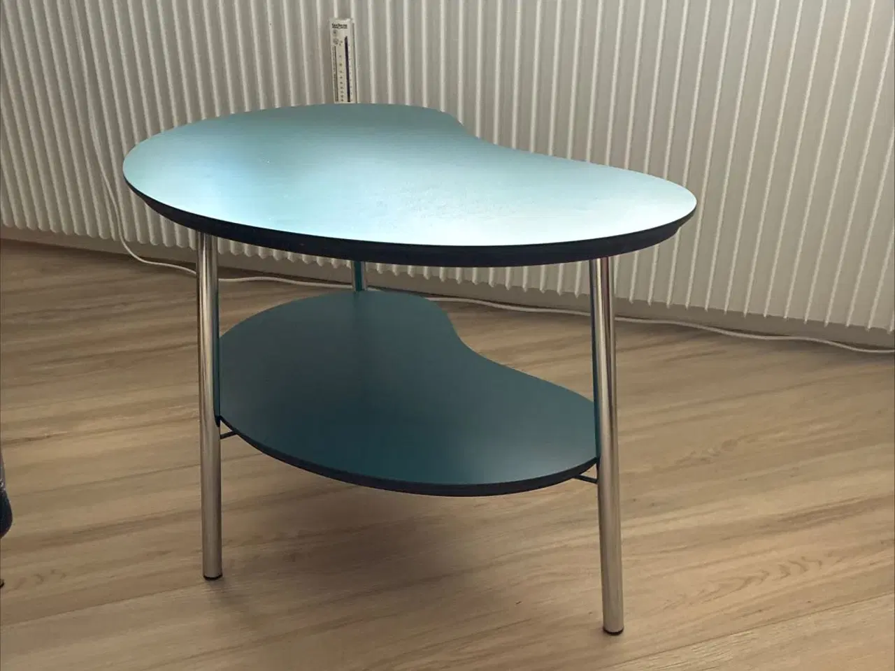 Billede 1 - Bønnebord  petrol farvet 