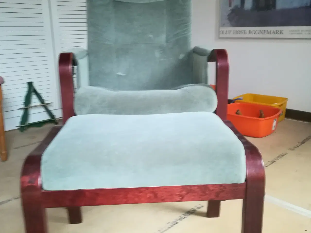Billede 1 - 2 Lænestole og glasbord 