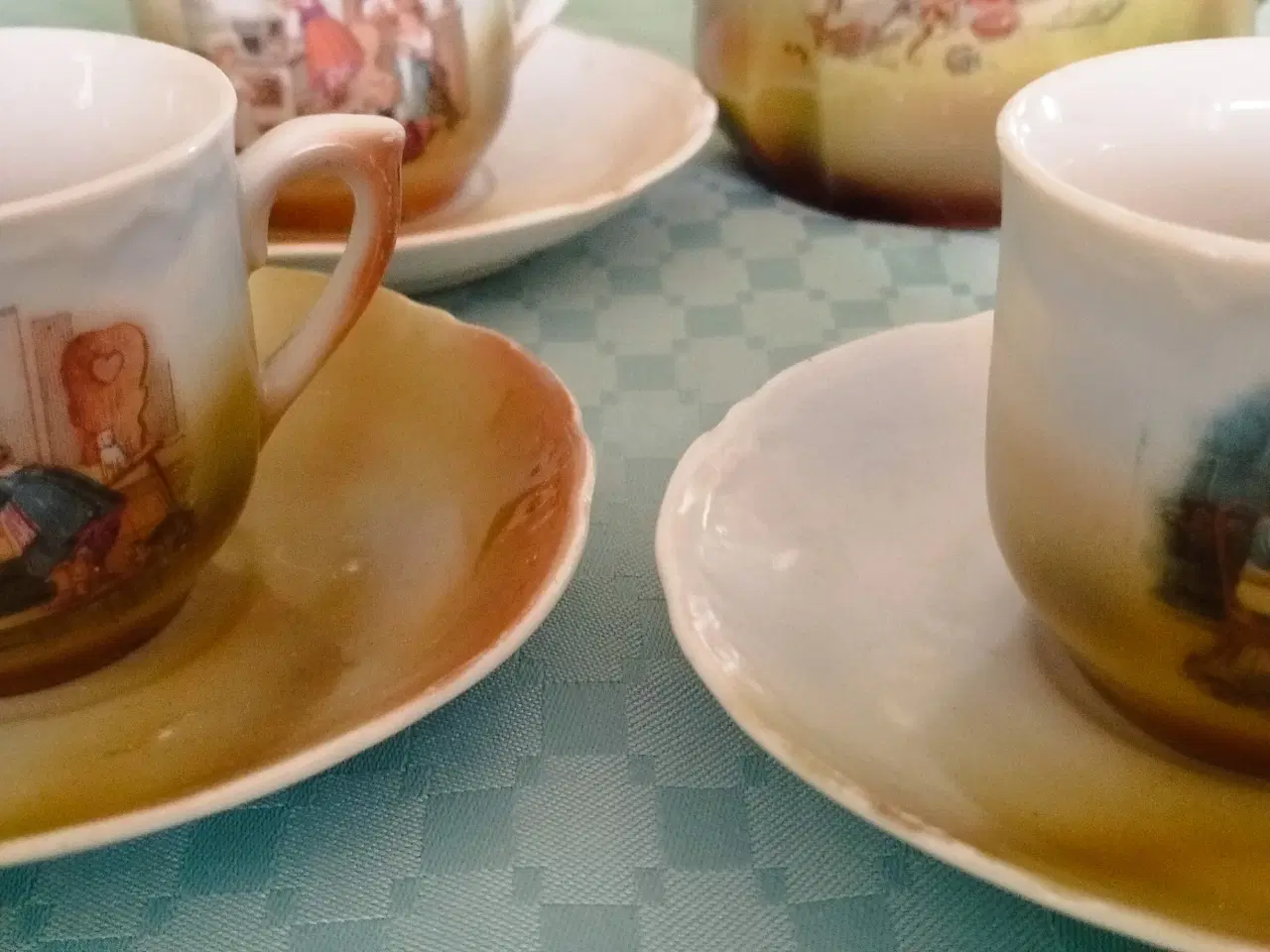 Billede 5 -  Antik dukke kaffestel fra 1920-1930.