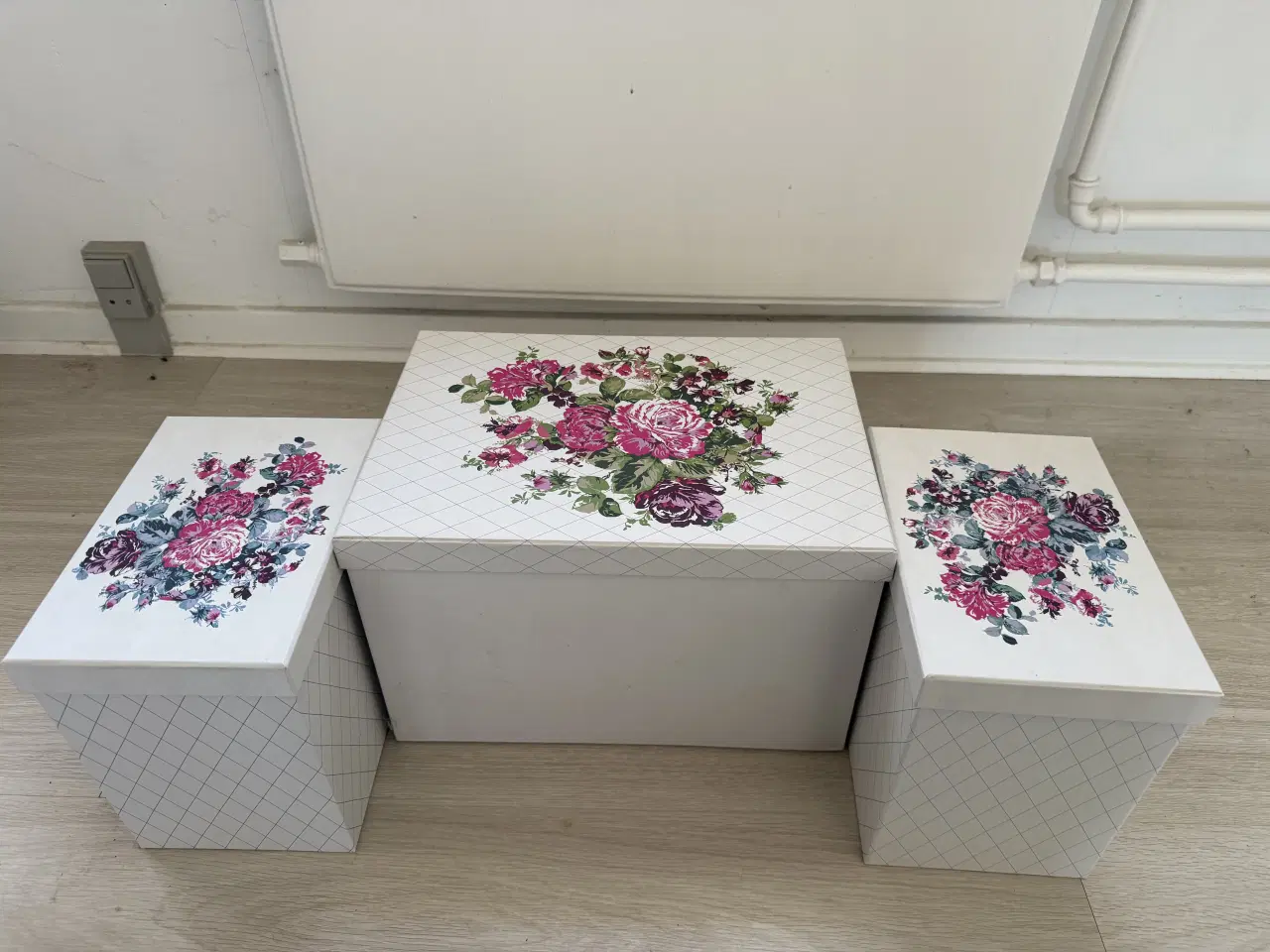 Billede 2 - Opbevaringskasser til teenageværelset, 5 stk.