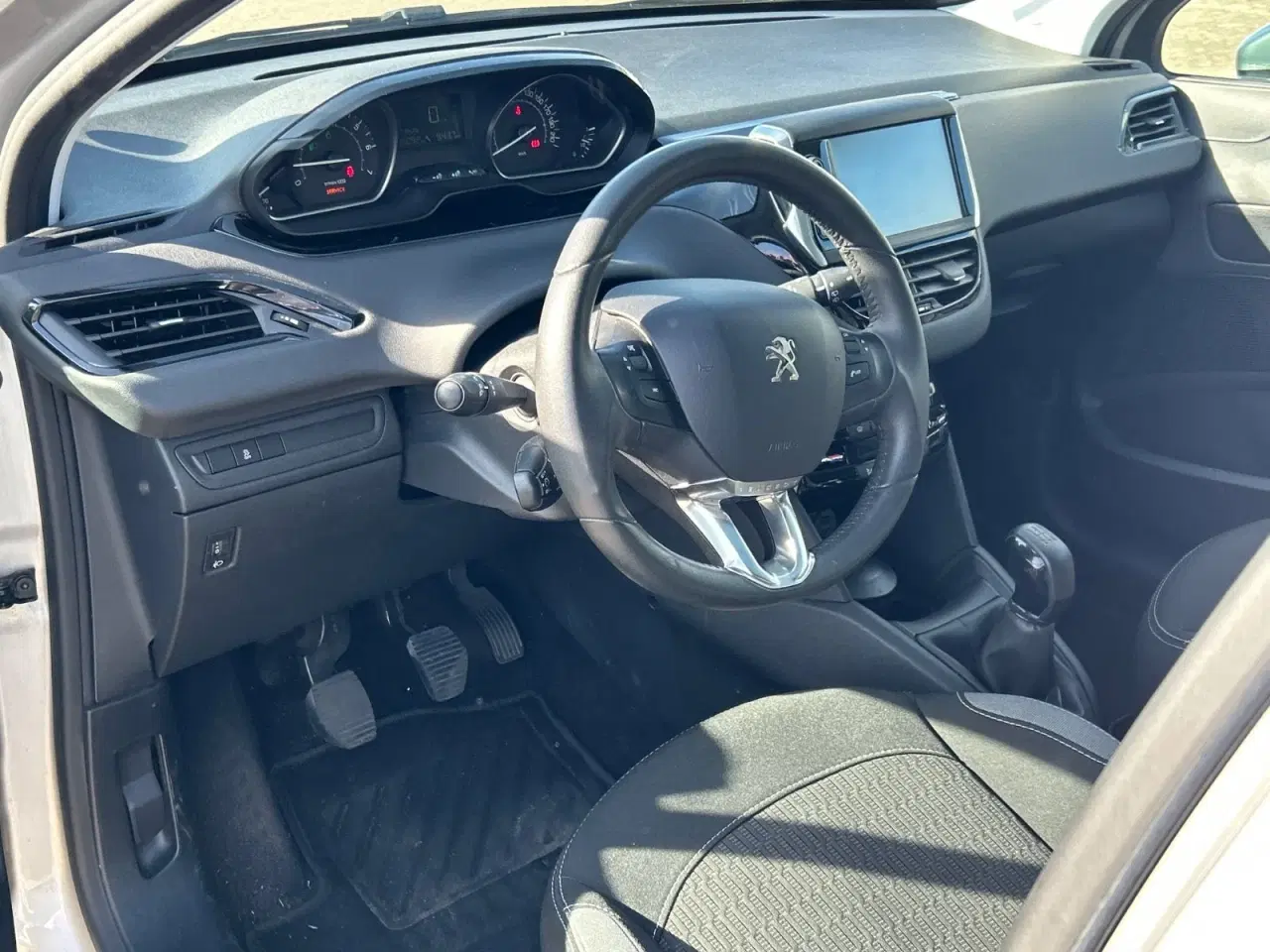 Billede 15 - Peugeot 208 1,2 VTi 82 Allure Sky