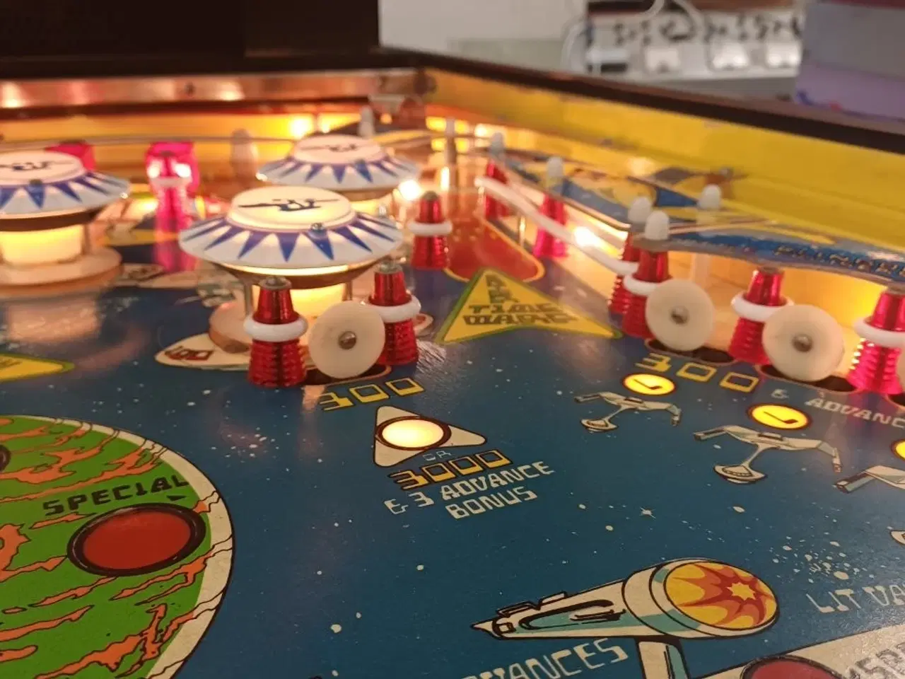 Billede 9 - Star Trek flippermaskine – Bally 1979