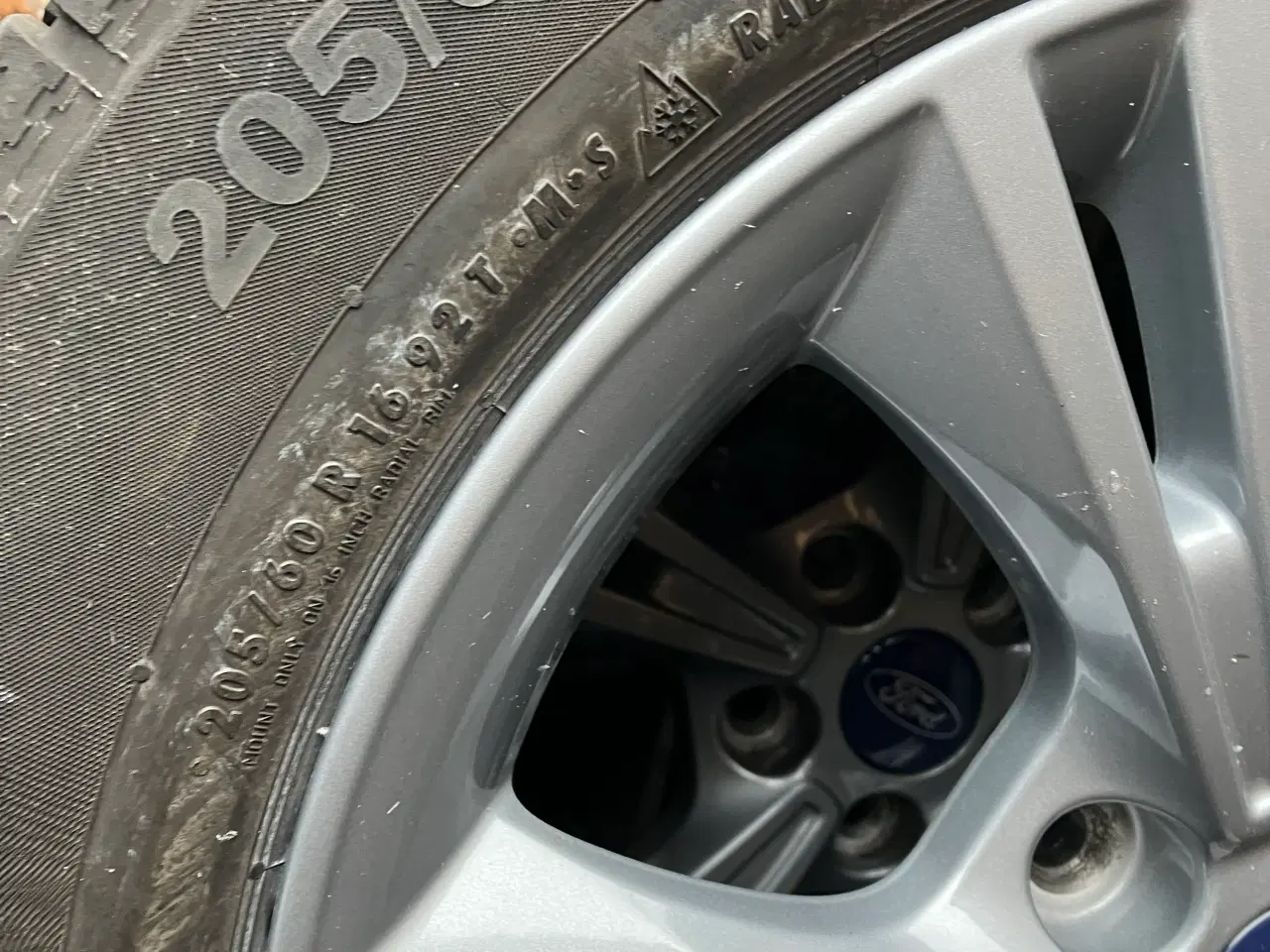 Billede 2 - Vinterhjul 16" til Ford